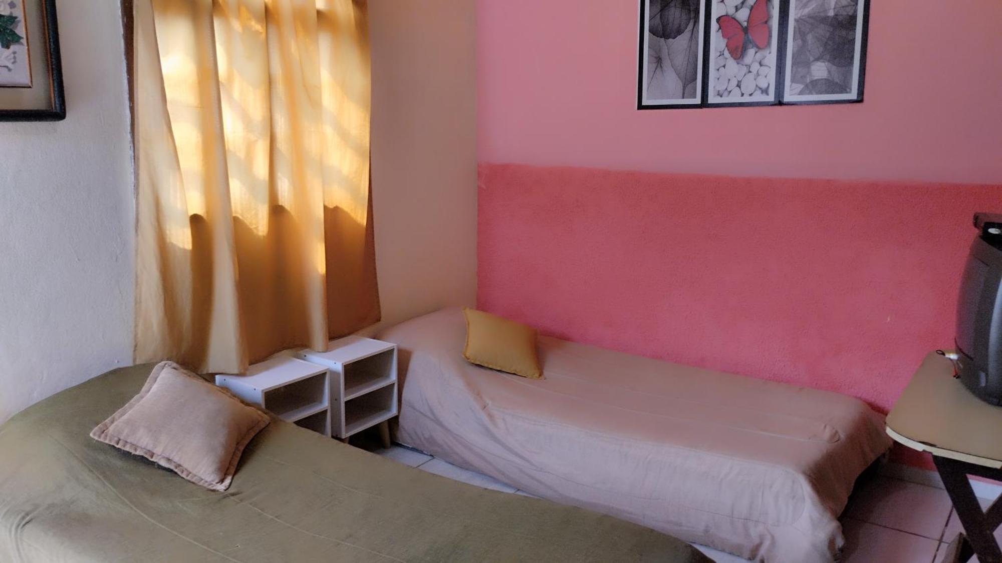 Hospedaria Recanto Do Bem-Te-Vi - Kitinete E Suite Serra  Ruang foto